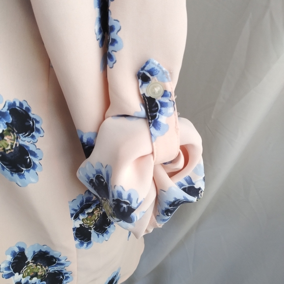 LOFT floral long sleeve blouse - Picture 4 of 8